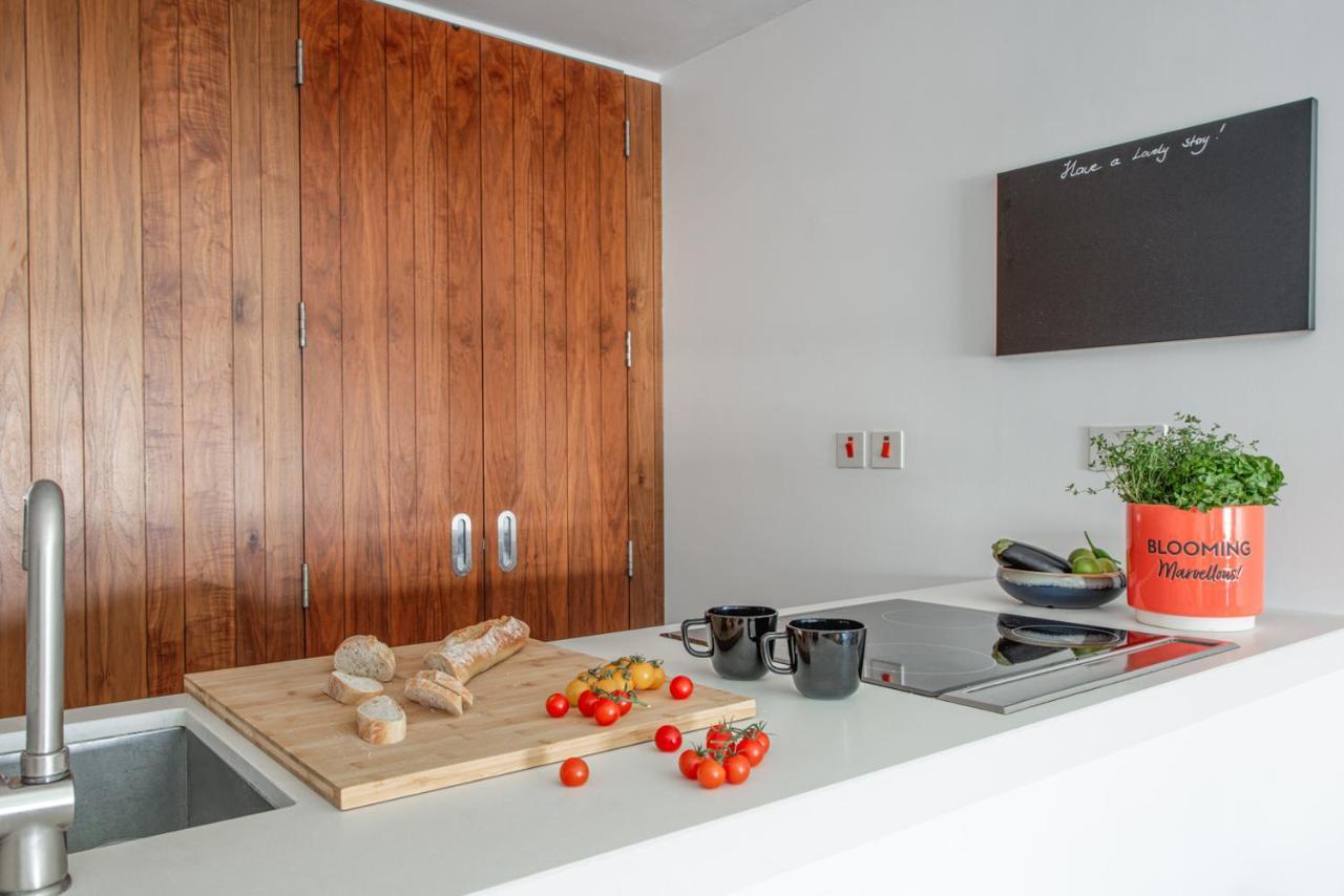 Rwy Suite48 Luxury Suite With Optional Parking Plymouth Exterior foto